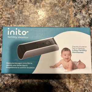 Inito fertility monitor for iPhone 13 Pro.